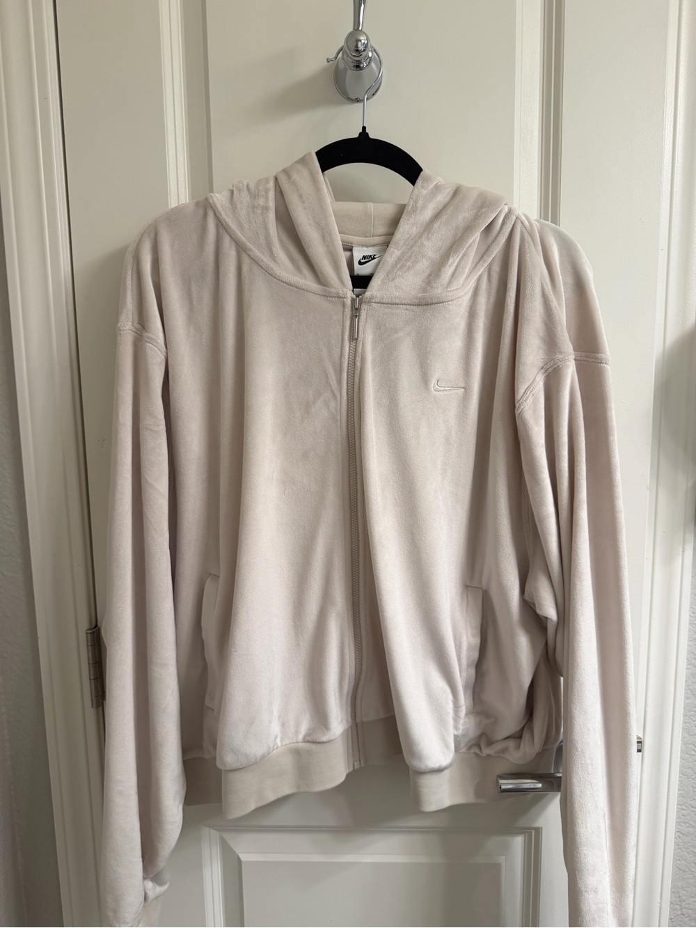 Nike Women's Cream Full-Zip Hooded Jacket
